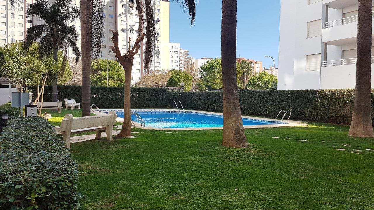 Apartamentos Gandia Playa De L'Ahuir 3000 エクステリア 写真