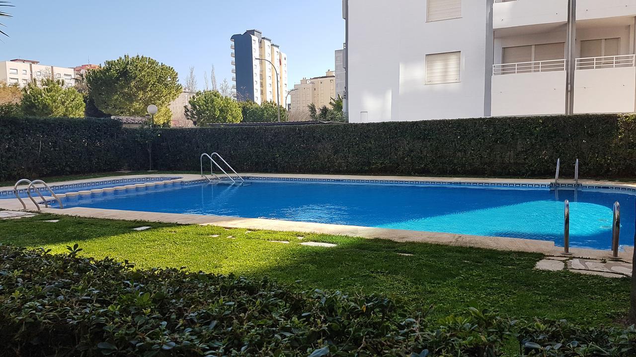 Apartamentos Gandia Playa De L'Ahuir 3000 エクステリア 写真