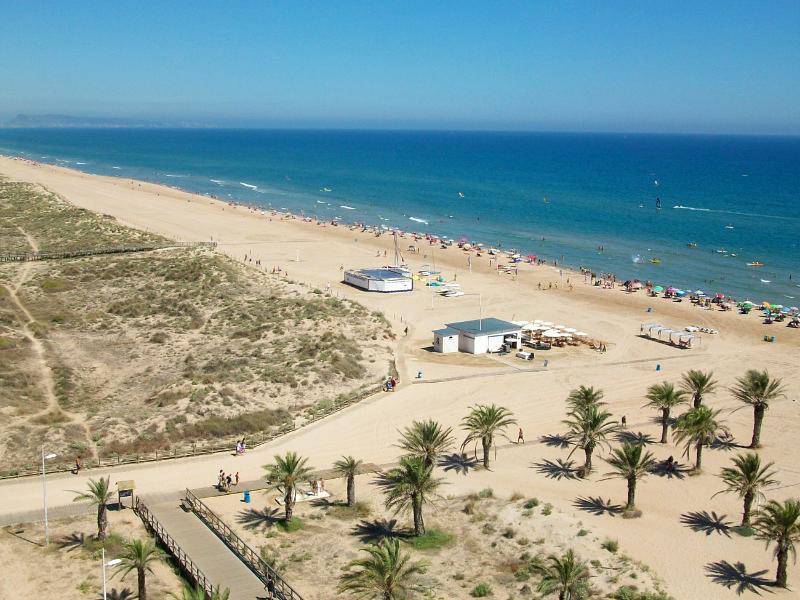 Apartamentos Gandia Playa De L'Ahuir 3000 エクステリア 写真